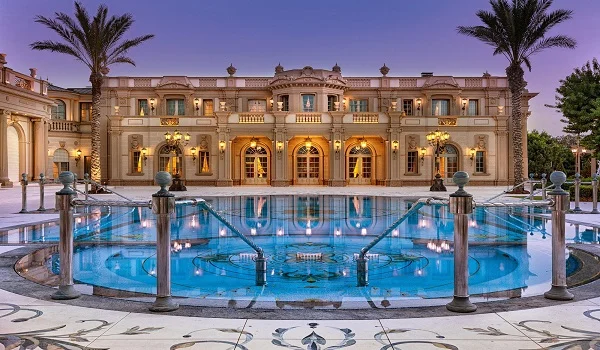 Things that make a place luxurious